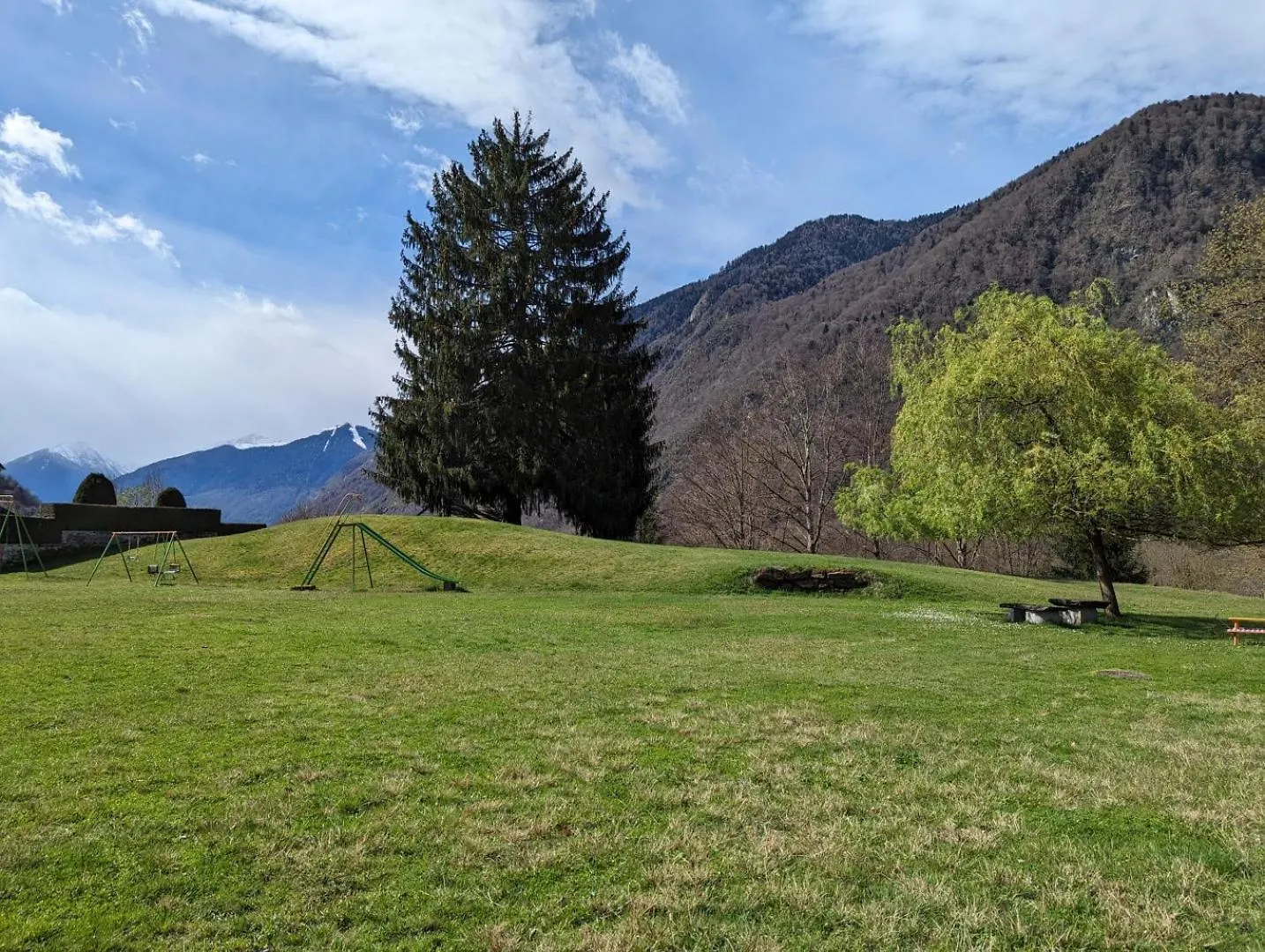 Les Jonquilles Villa Cier-de-Luchon Vakantiehuis